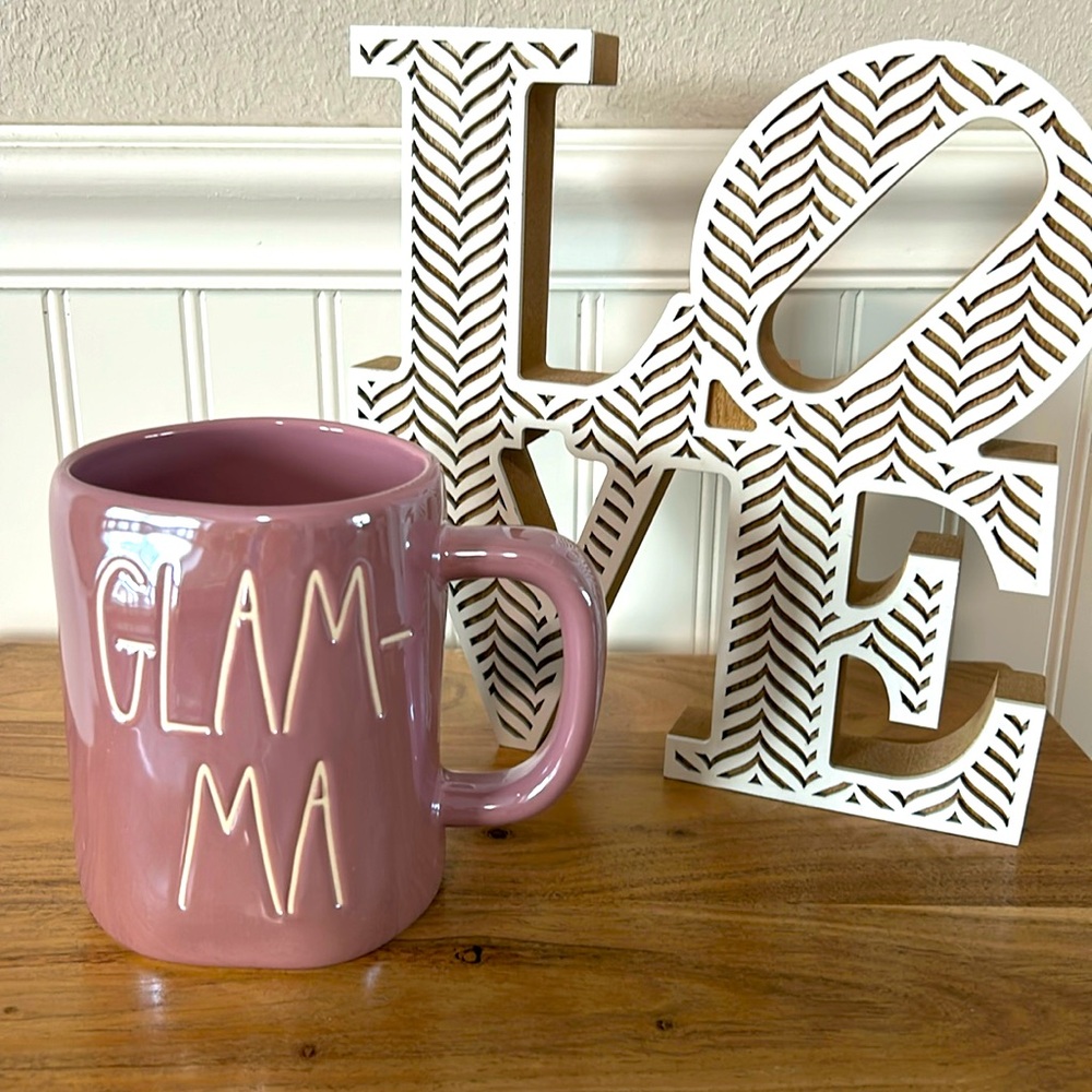NEW Rae Dunn Glam-Ma iridescent Mug